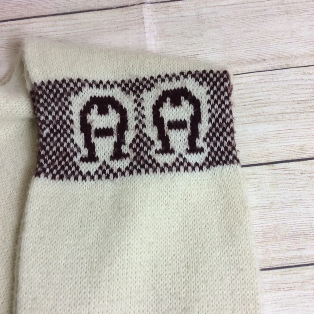 70s/80s Etienne Aigner knit cream scarf. Vintage